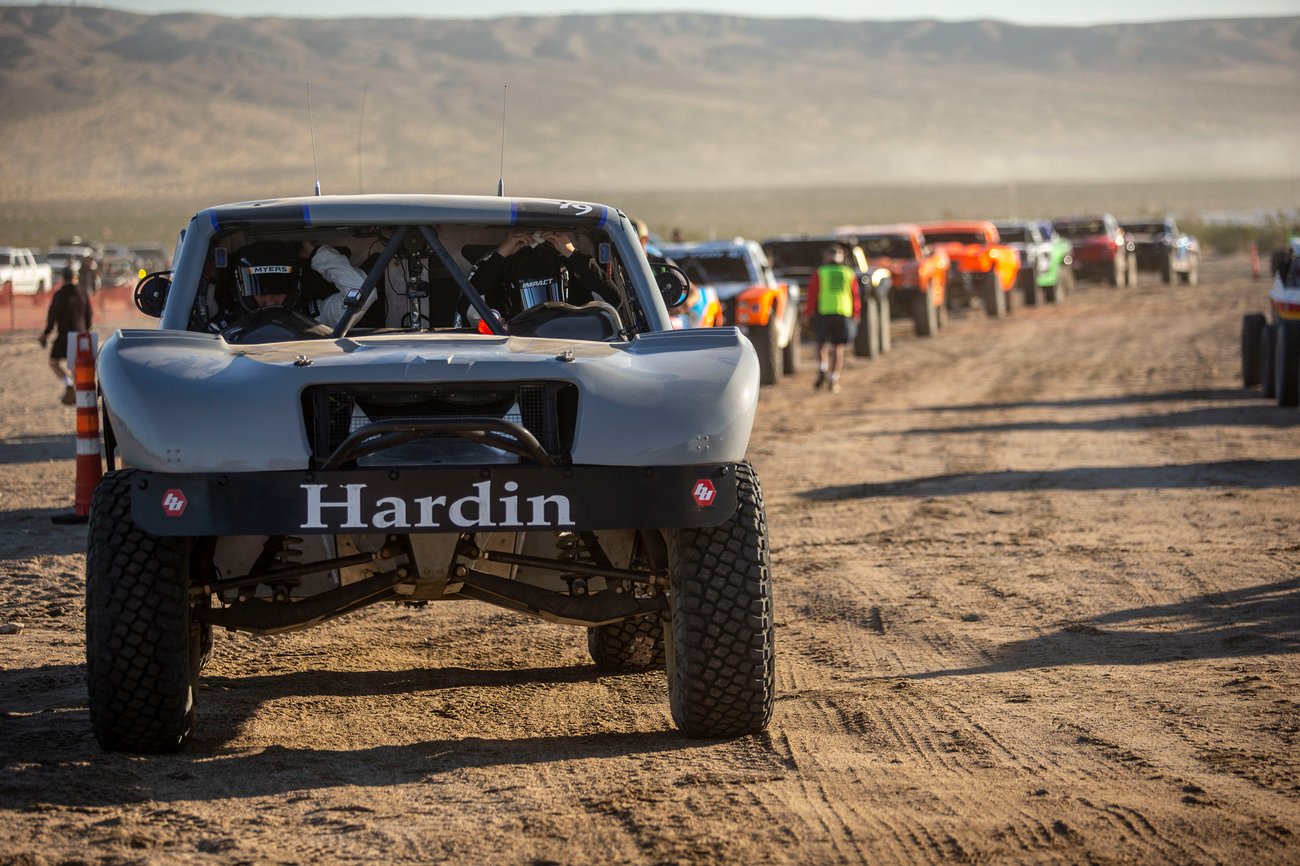 2023-california300-earaiza-unlimited-003