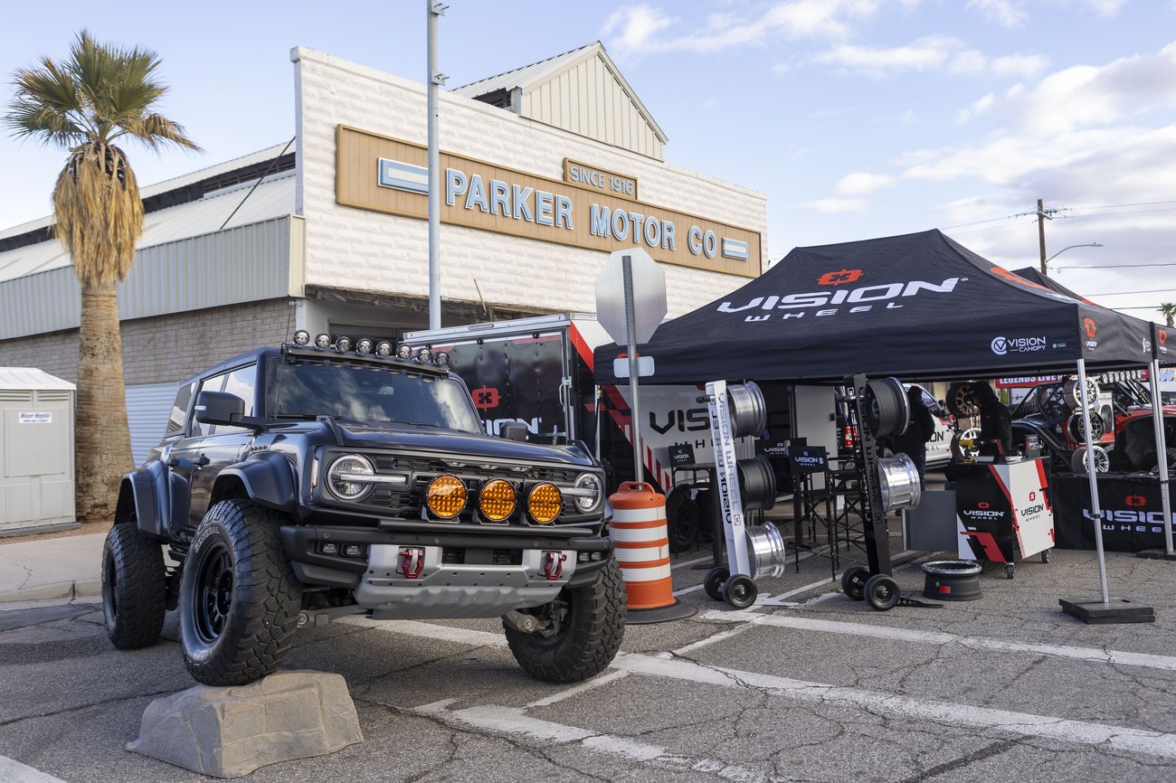 2024 Parker 400 - Downtown Experience (6)