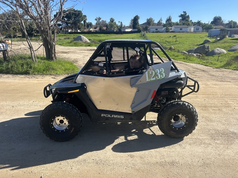 Ryder Milller (Youth 200 Vehicle Photo)