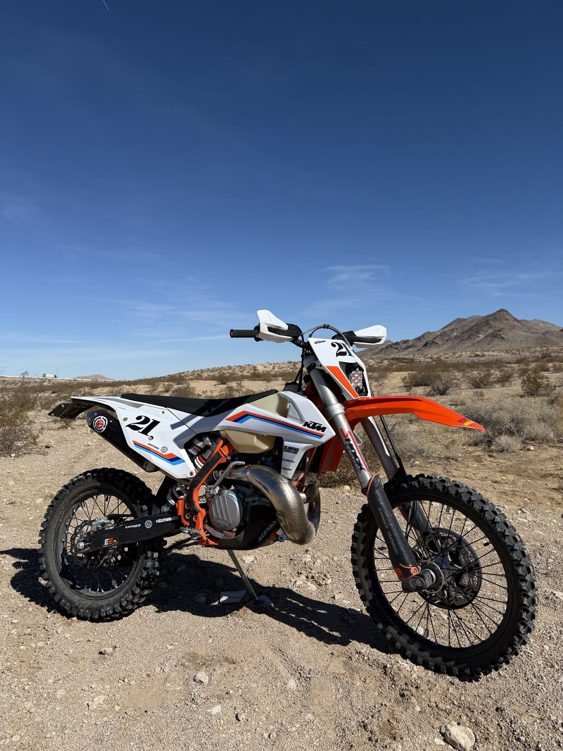 Spencer McBride (399 Amateur Motorcycle Vehicle Photo)