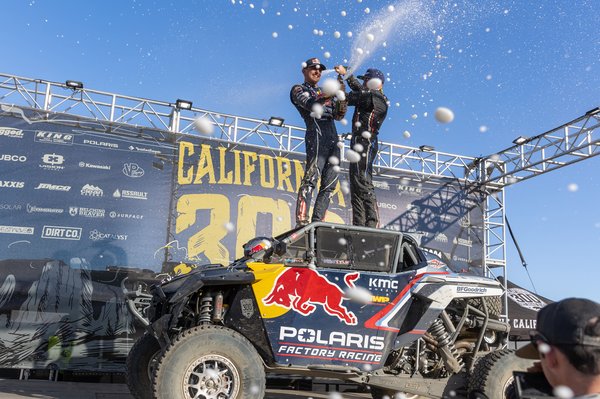 Mitch-Guthrie-ca-300-2022-Limited_Race-cm-27