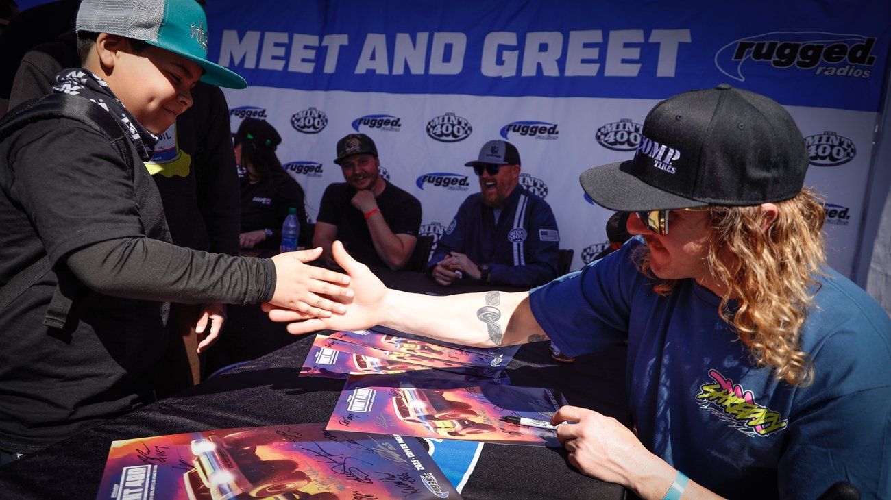 Rugged Radios - PR (3)