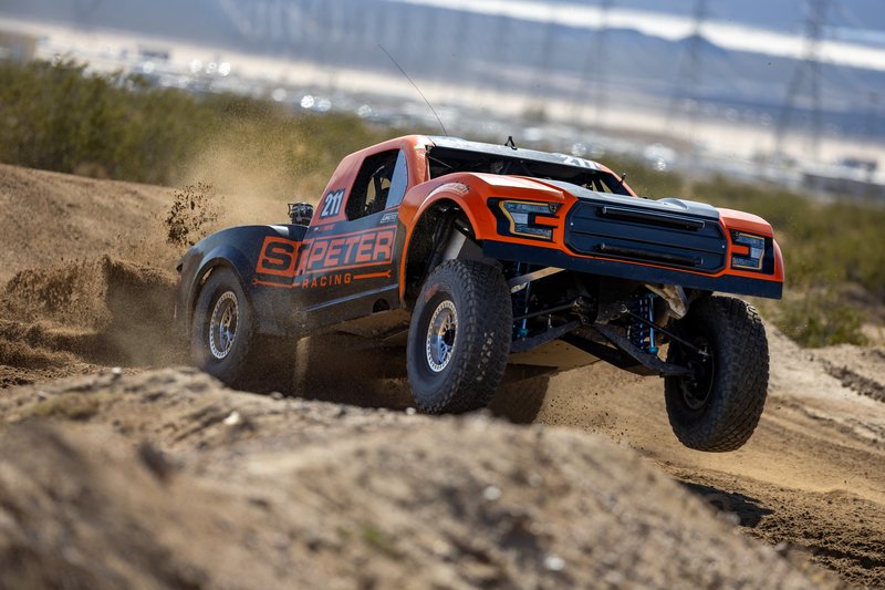 Thomas St. Peter (Pre-Runner Class Vehicle Photo)