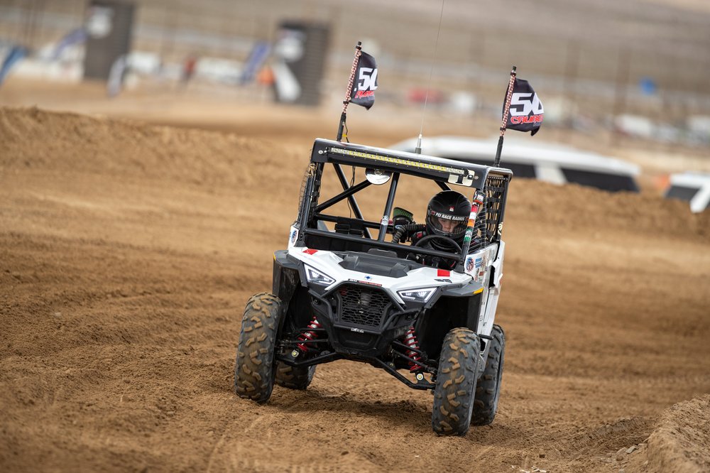 polaris-rzr-200-race-vehicle